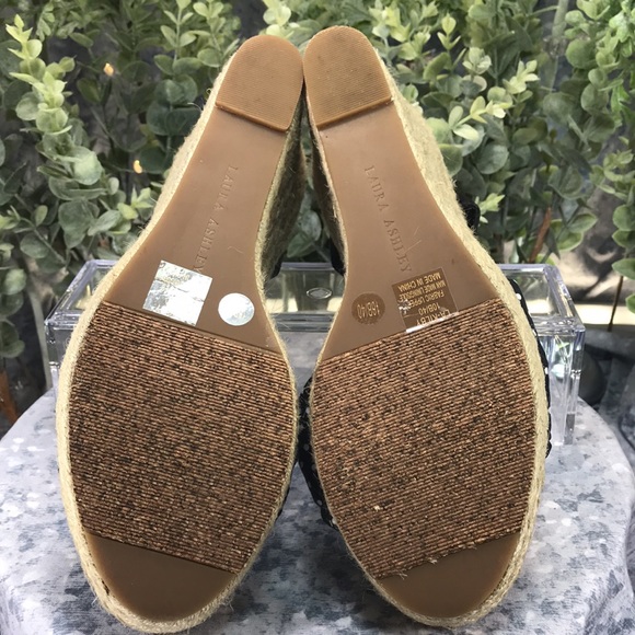 Laura Ashley Kilby Satin Fabric Polka Dot Espadrille Wedges WMS 10B☀️Like NEW☀️ - Picture 7 of 13